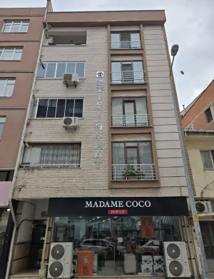 BİGA ÇARŞI MERKEZDE GENİŞ 3+1 SATILIK DAİRE