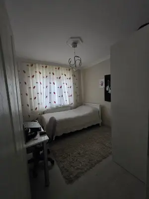 BİGA ÇARŞI MERKEZDE GENİŞ 3+1 SATILIK DAİRE