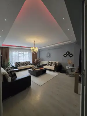 BİGA ÇARŞI MERKEZDE GENİŞ 3+1 SATILIK DAİRE